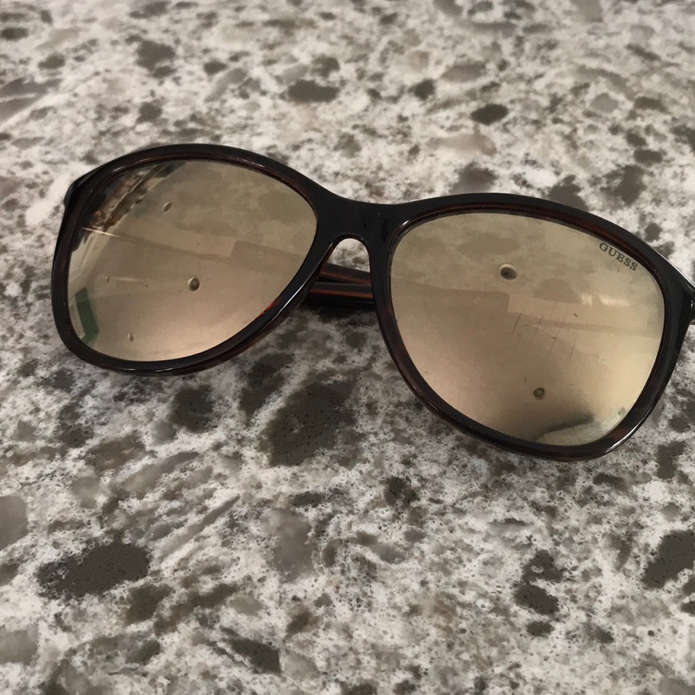 Guess sunglasses - Picture 2 of 5